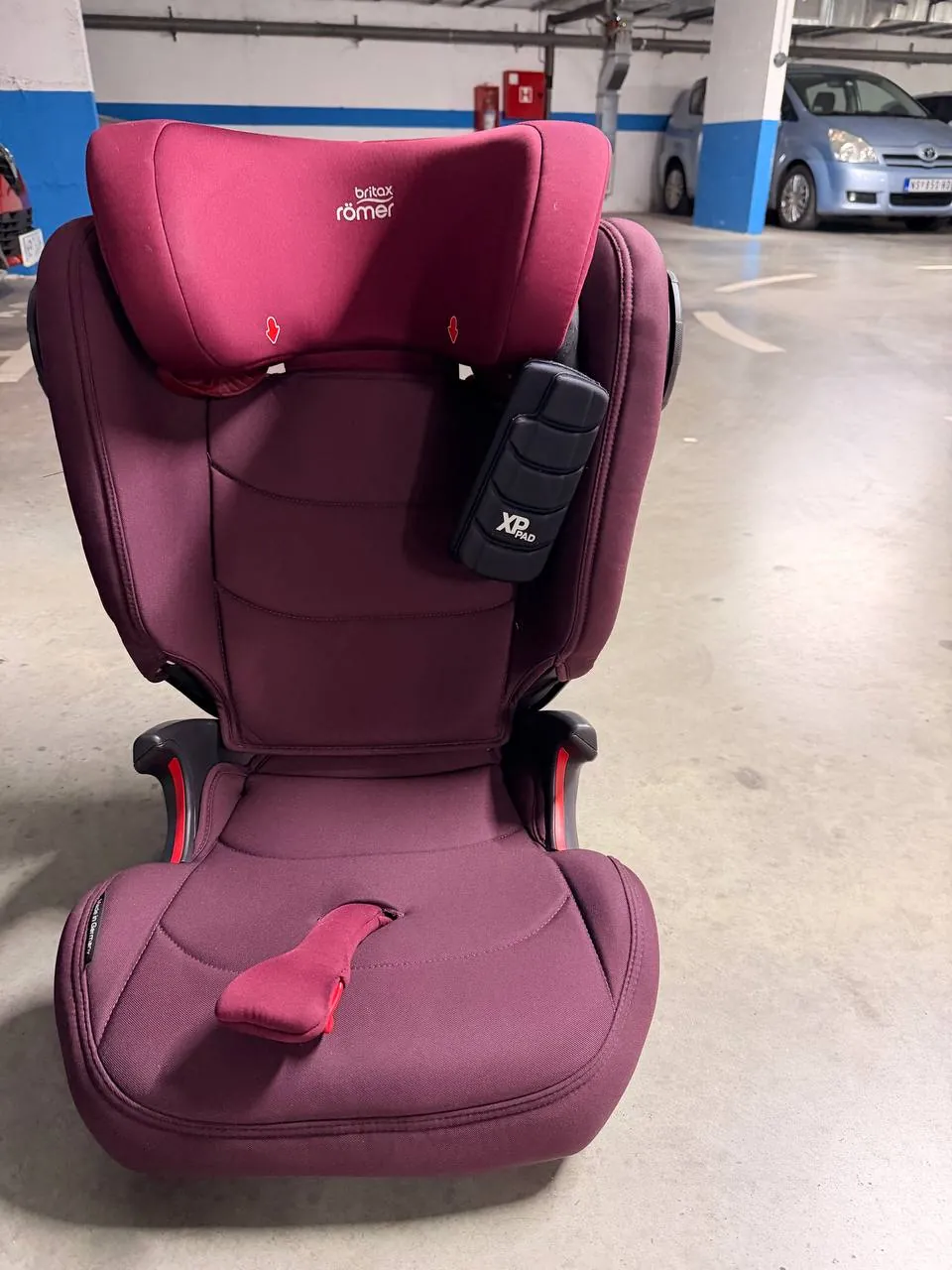 Детское автокресло Britax как новое 1
