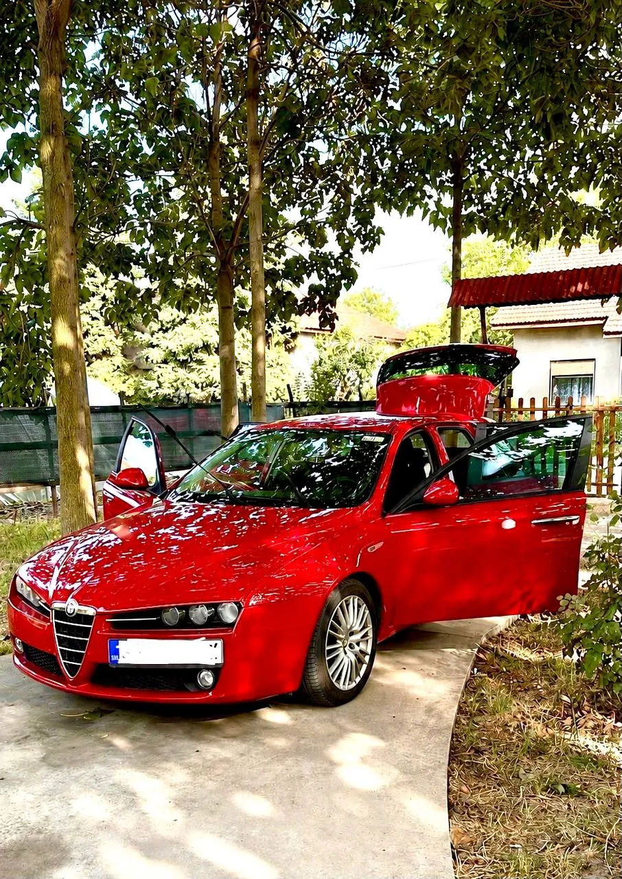 Alfa Romeo 159 1.9 JTDm 3
