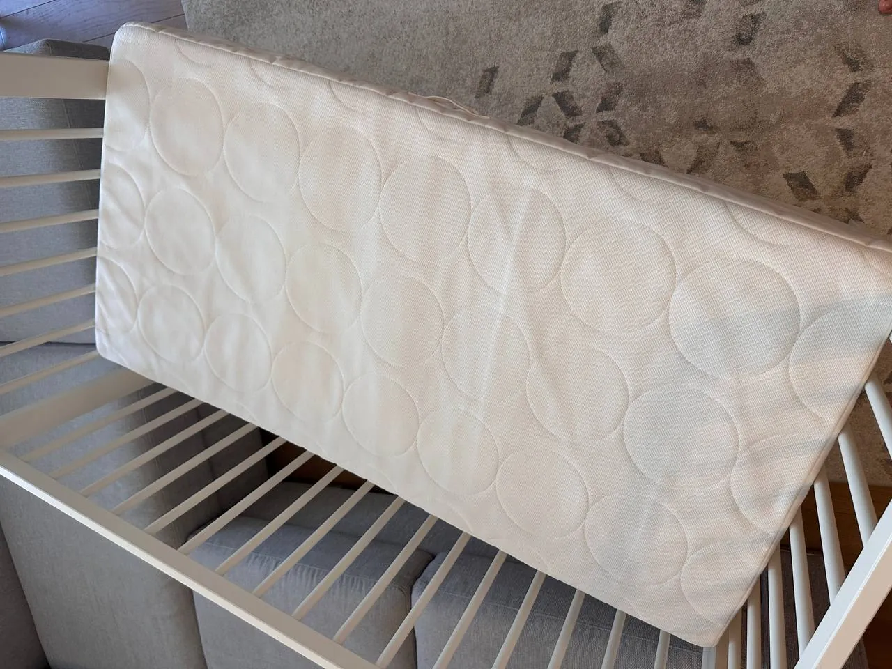 Детская кроватка IKEA Gulliver с матрасом 2