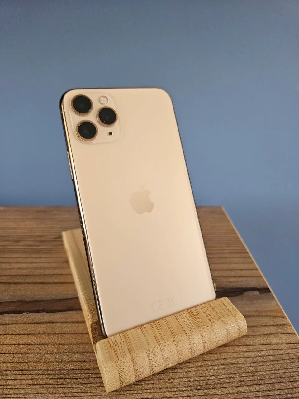 iPhone 11 Pro 64 ГБ отличное состояние 2