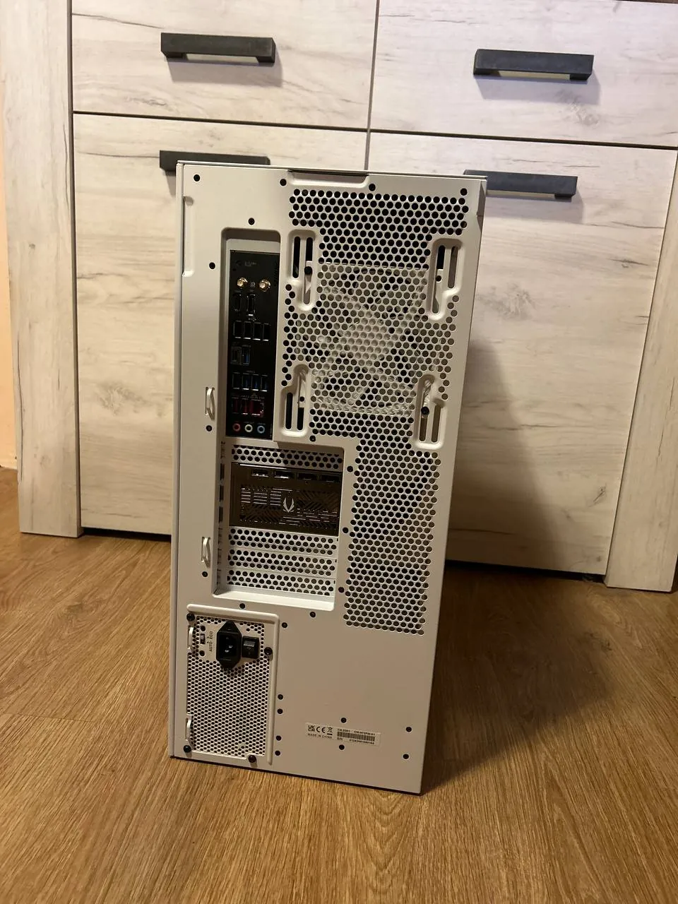 Игровой ПК Ryzen 7 8700F RTX 5080 32GB DDR5 3