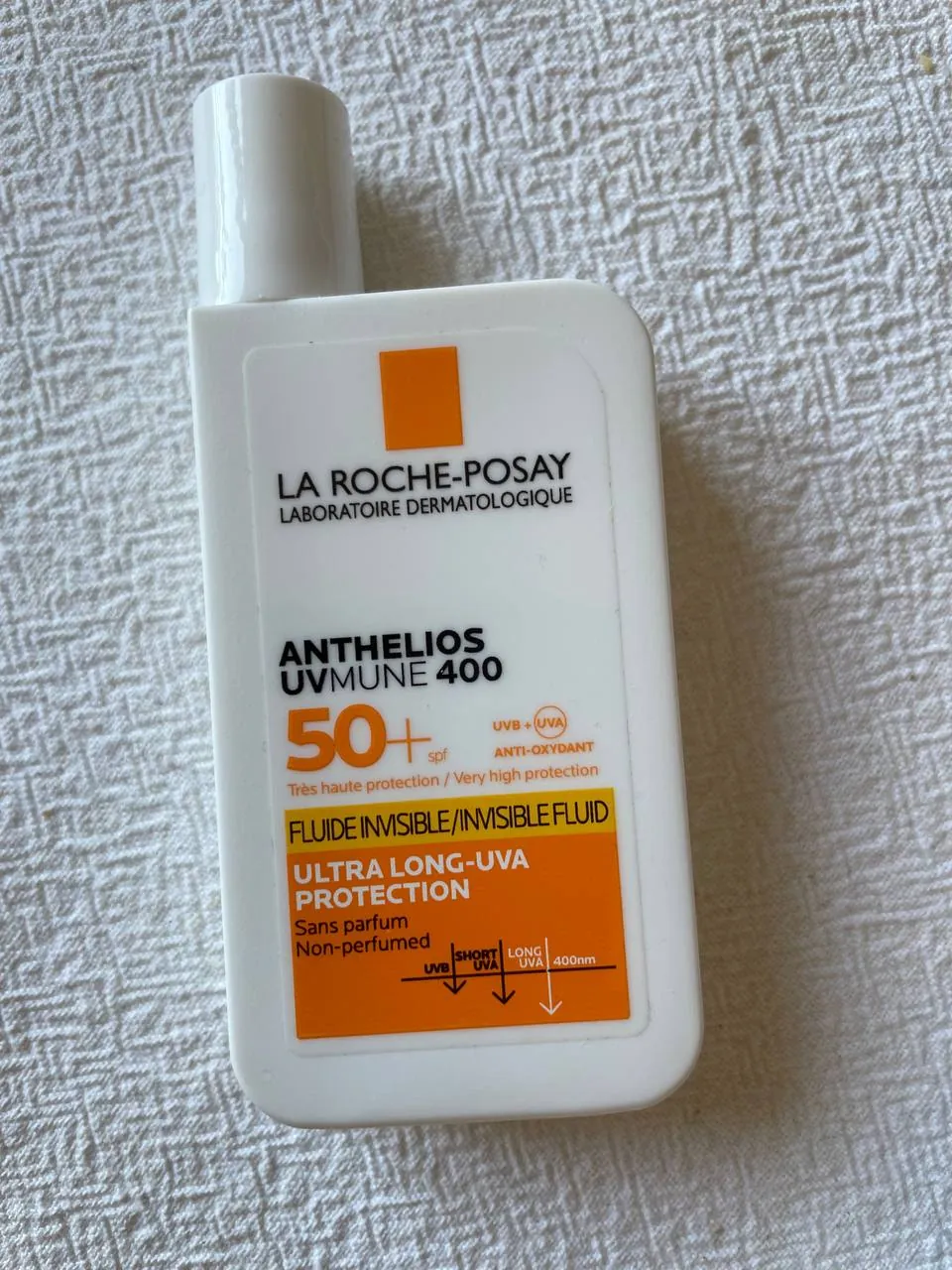 Солнцезащитный флюид La Roche-Posay SPF 50+ 1