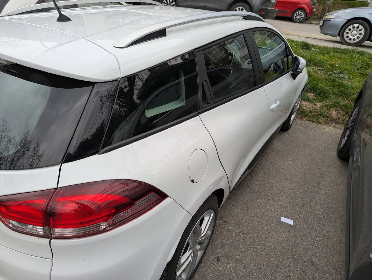 Renault Clio IV Grandtour 2