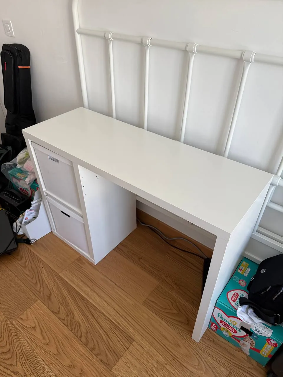 Диван JYSK столы и стул IKEA при переезде 5