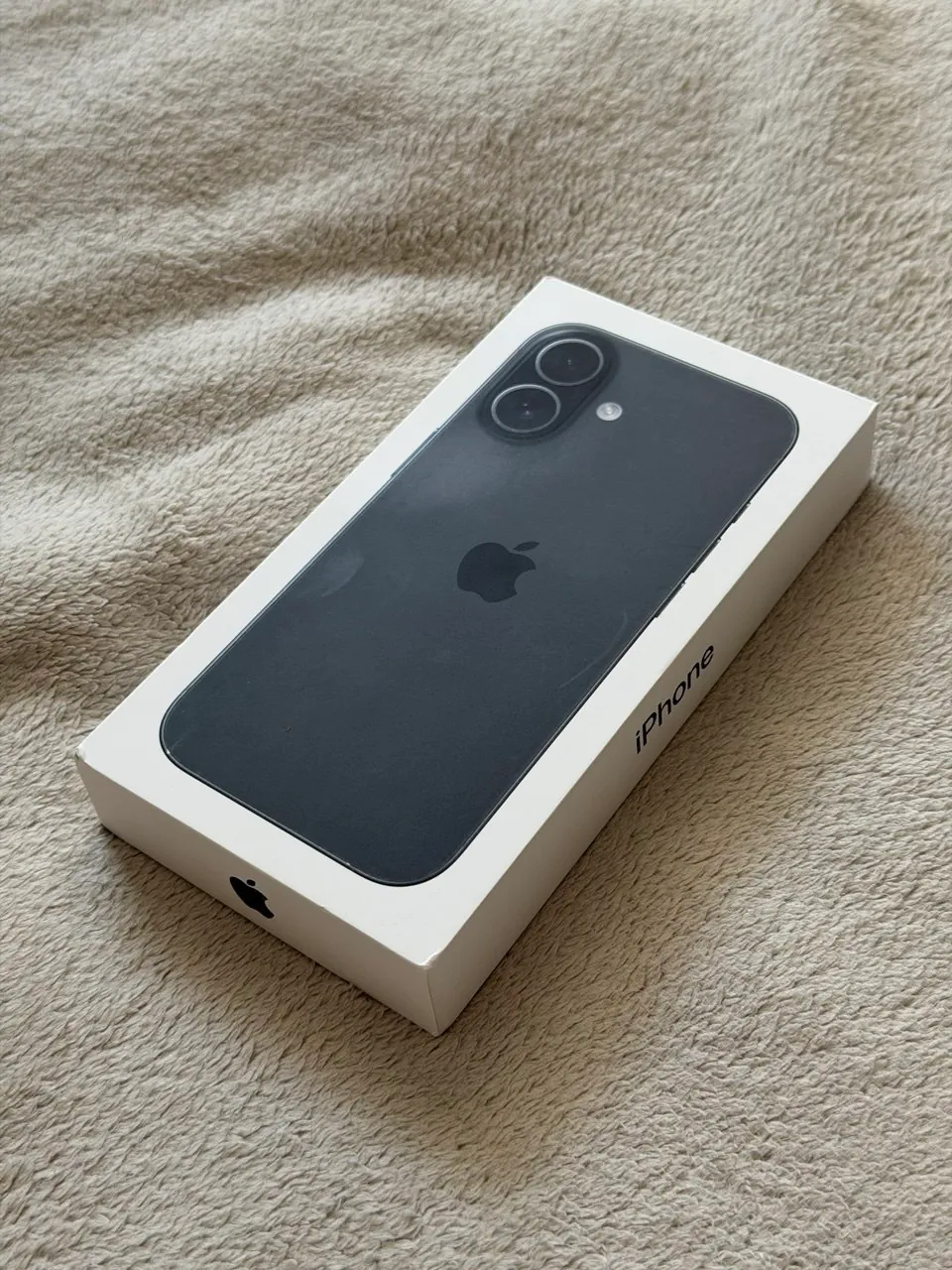 iPhone 17 256GB чёрный новый 1