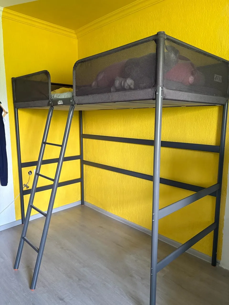 Кровать высокая с матрасом IKEA 1