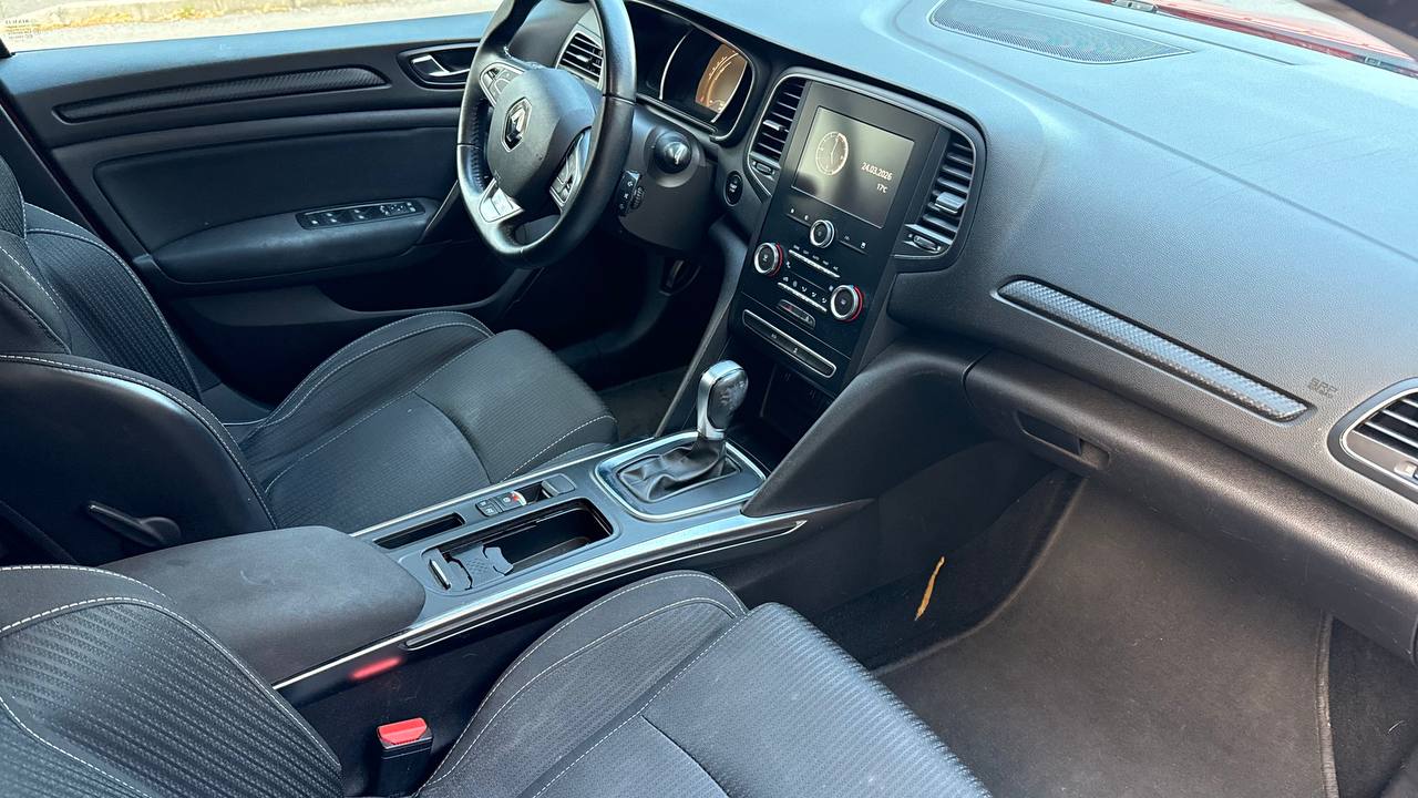 Renault Megane 1.5 DCI 5