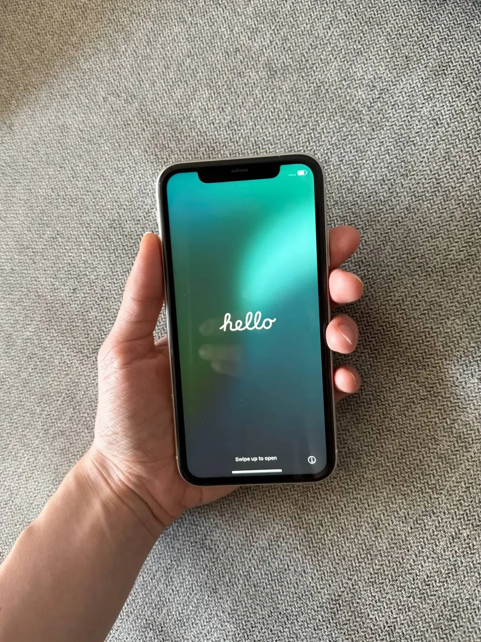 iPhone 11 128GB, АКБ 73% 3