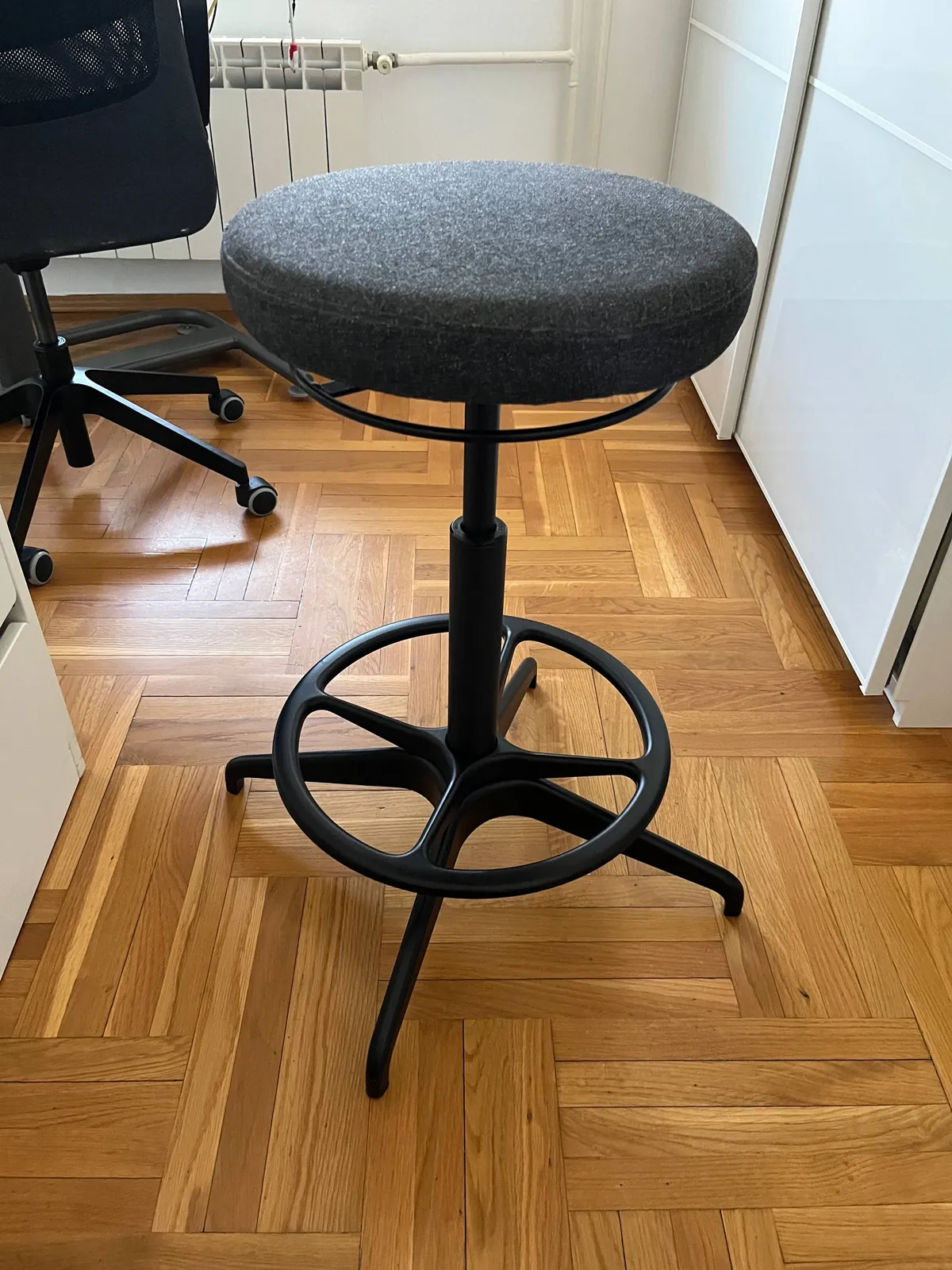 Стул IKEA LIDKULLEN, состояние нового 1