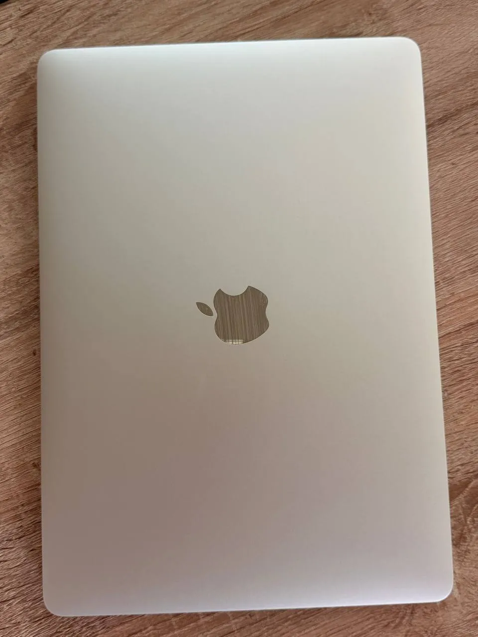 MacBook Pro 13" (2020), Intel i5, 8 ГБ RAM, SSD 256 ГБ 2