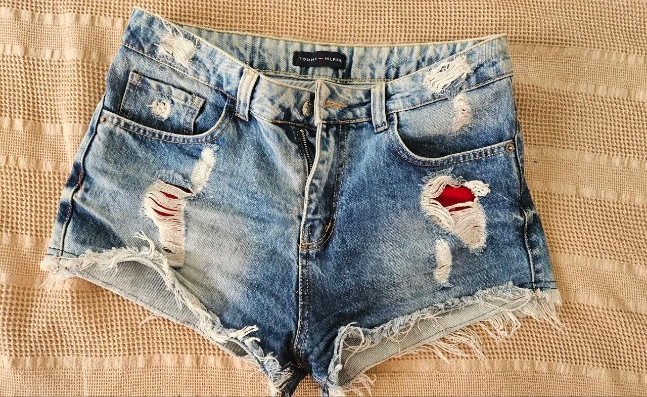 Шорты Tommy Hilfiger женские 1