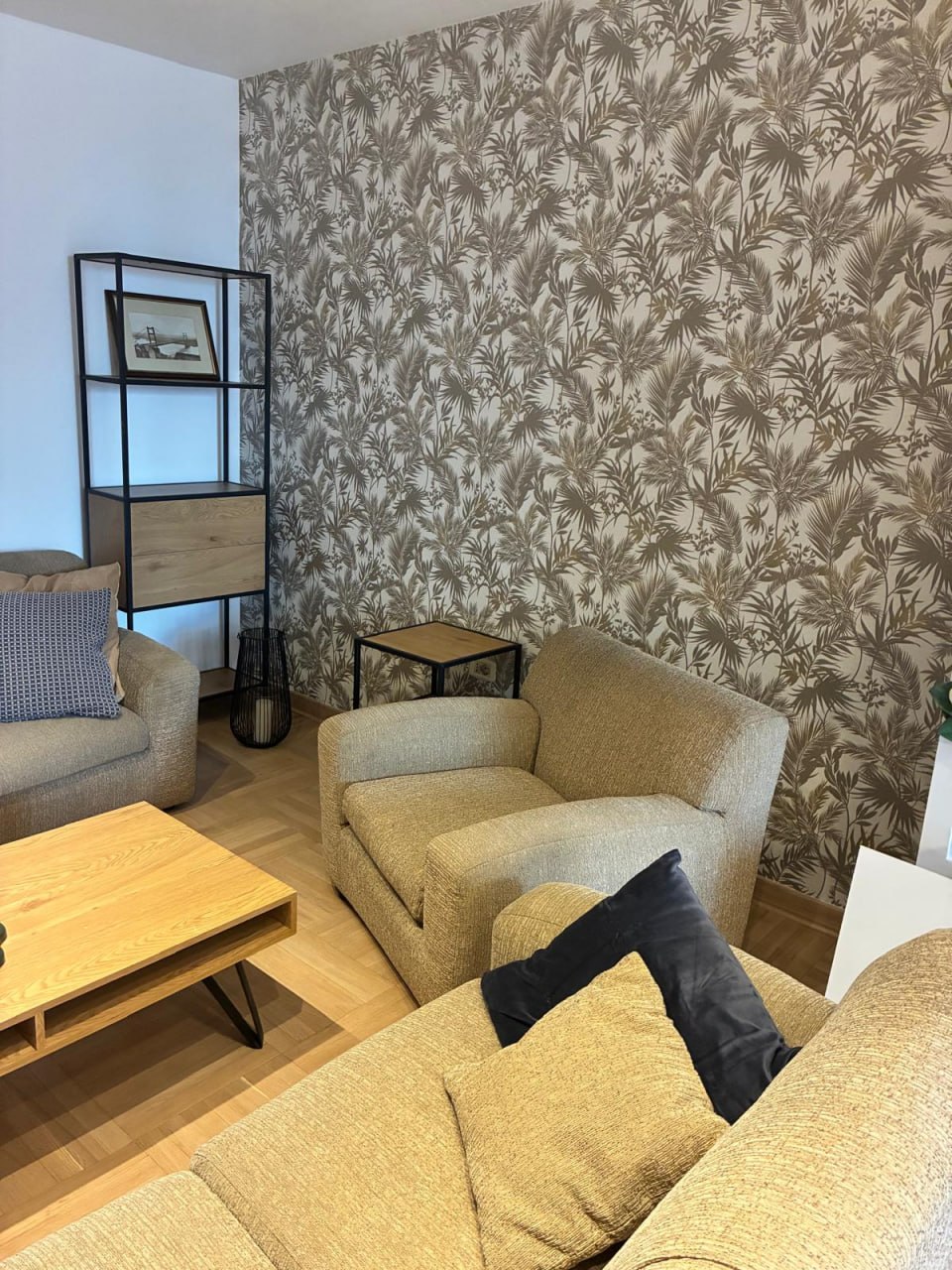 Трехкомнатная квартира в Звездаре 8