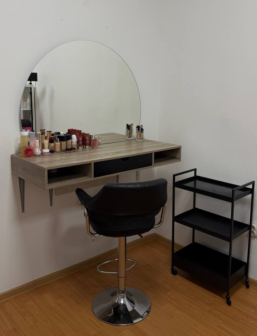 Кабинет для бьюти мастера 1