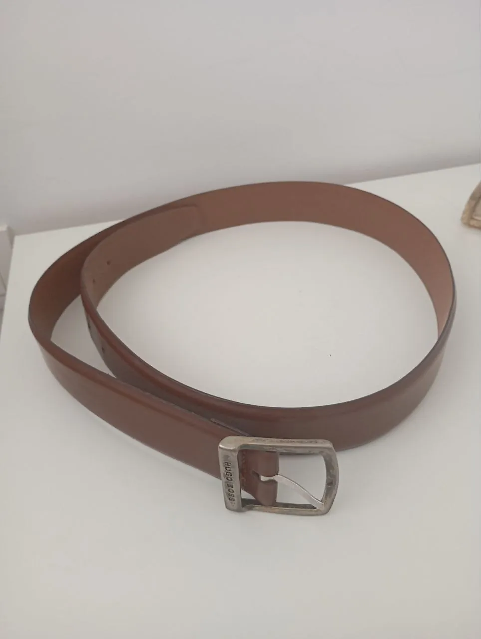 Кофр Max Mara и ремни Hugo Boss 6