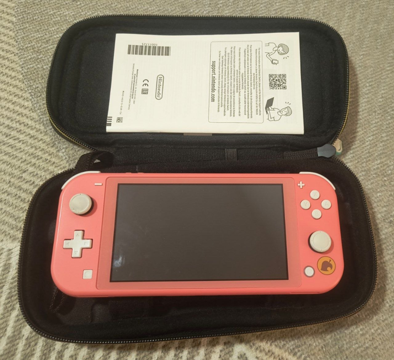 Nintendo Switch Lite 1