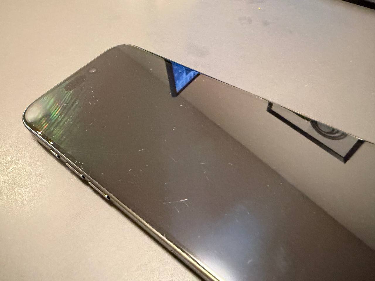 iPhone 15 Pro 256GB 3