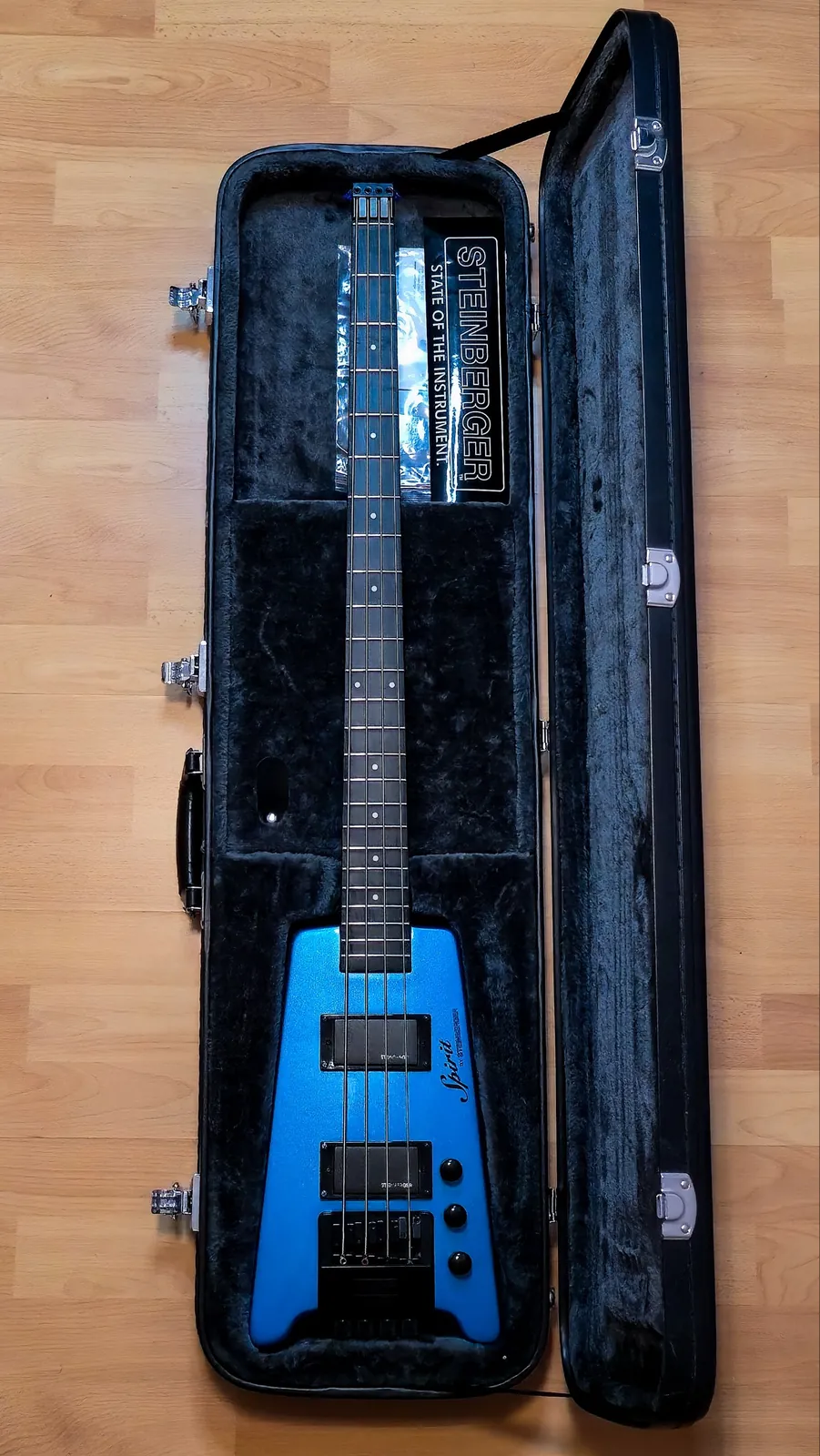 Бас-гитара Steinberger Spirit XT-2 с кейсом 3