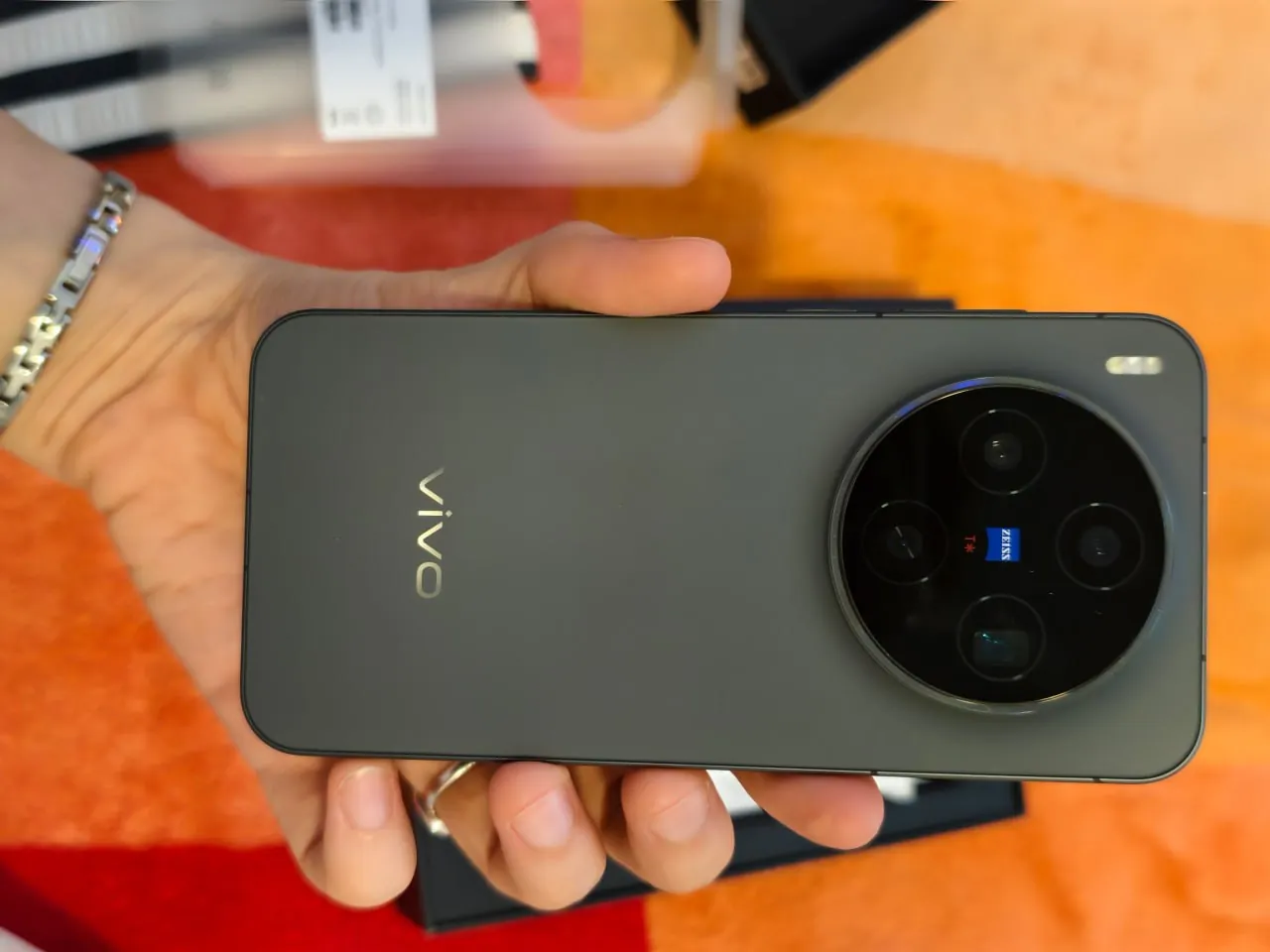 Смартфон Vivo x300 16 ГБ Global 5