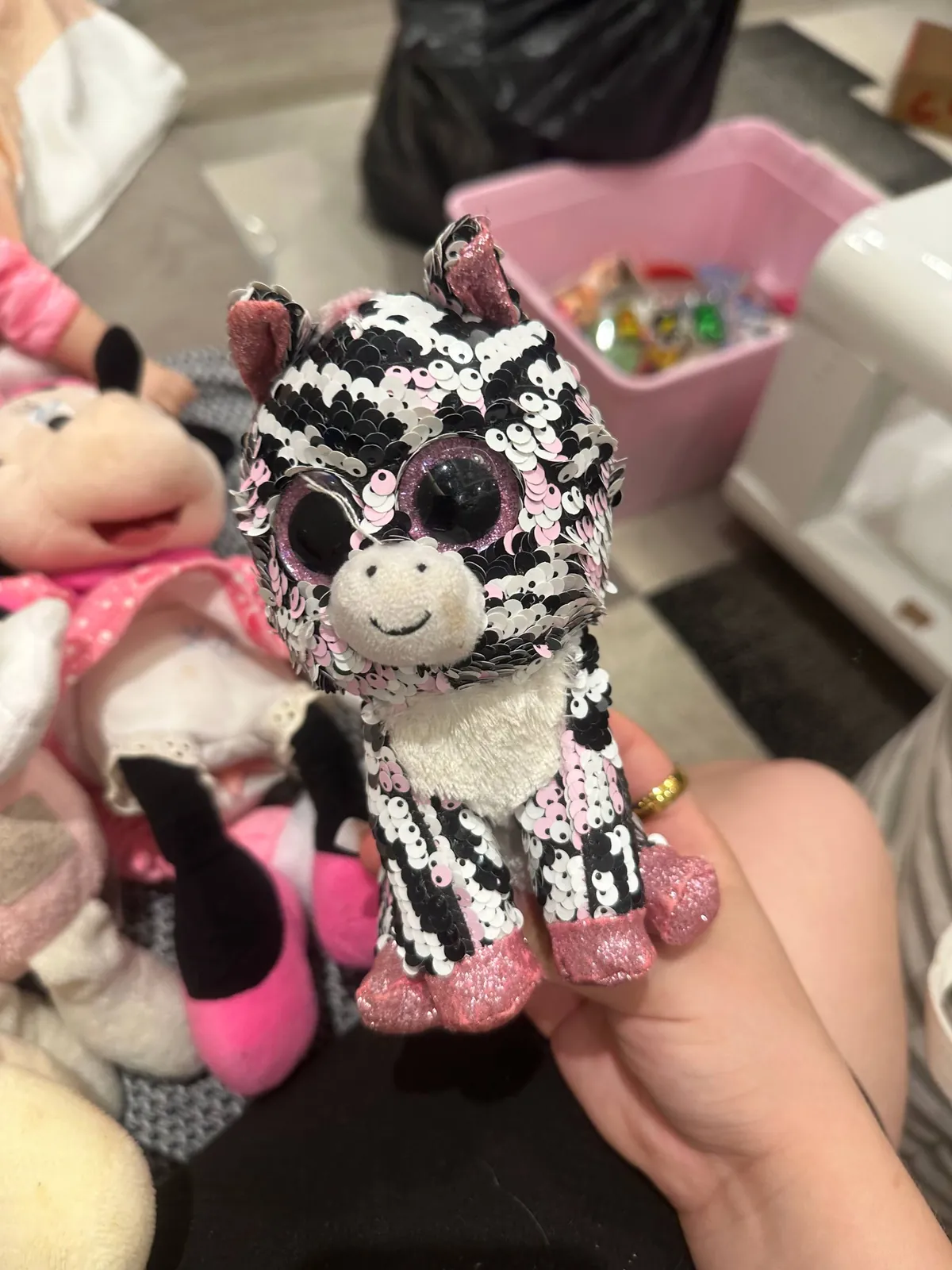Мягкие детские игрушки в коробке лот 4