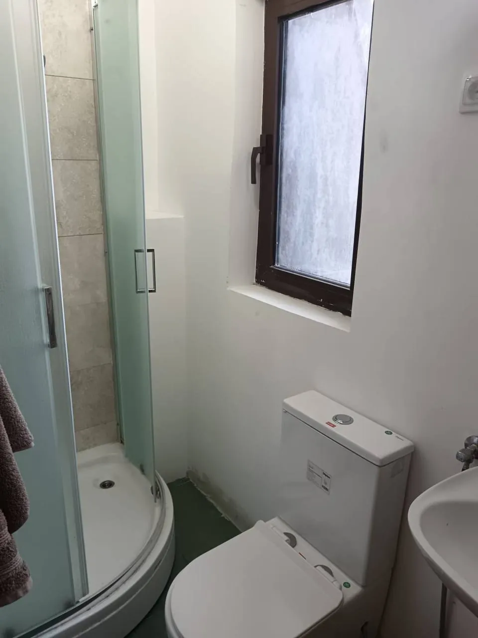 Аренда студии Белград Железник 300 EUR 2