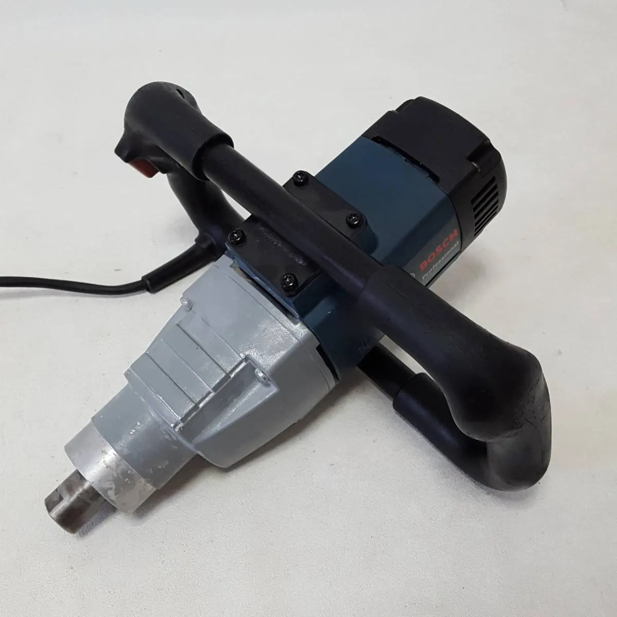 Миксер строительный Bosch GRW 18-2 E 2