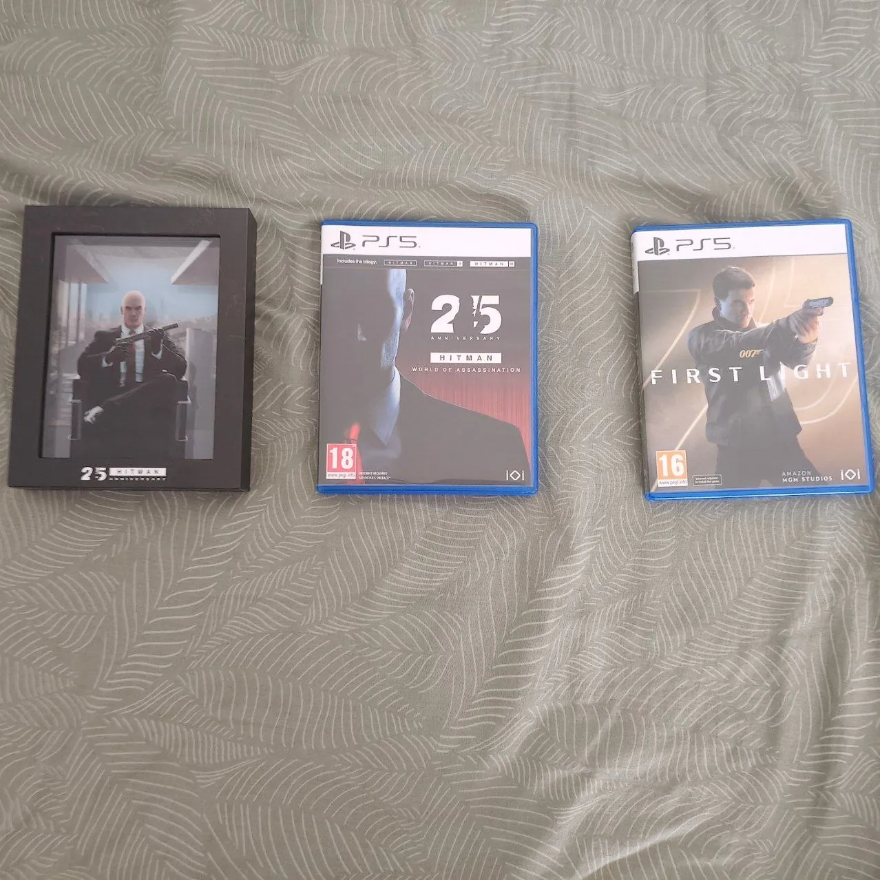 Игры PS5 HITMAN WoA и 007 First Light 1