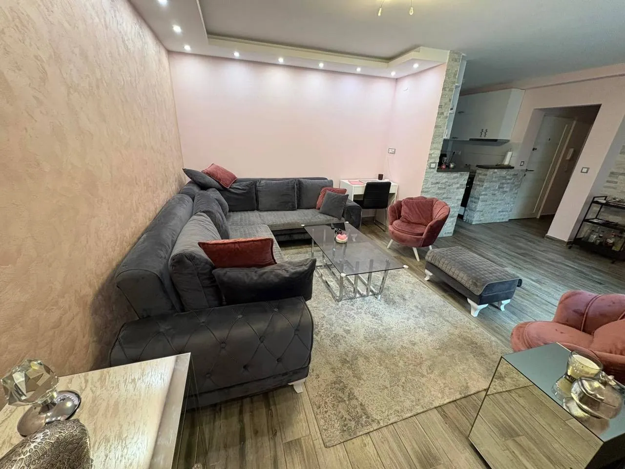 Аренда квартиры Вождовац 56м2 680 EUR 7