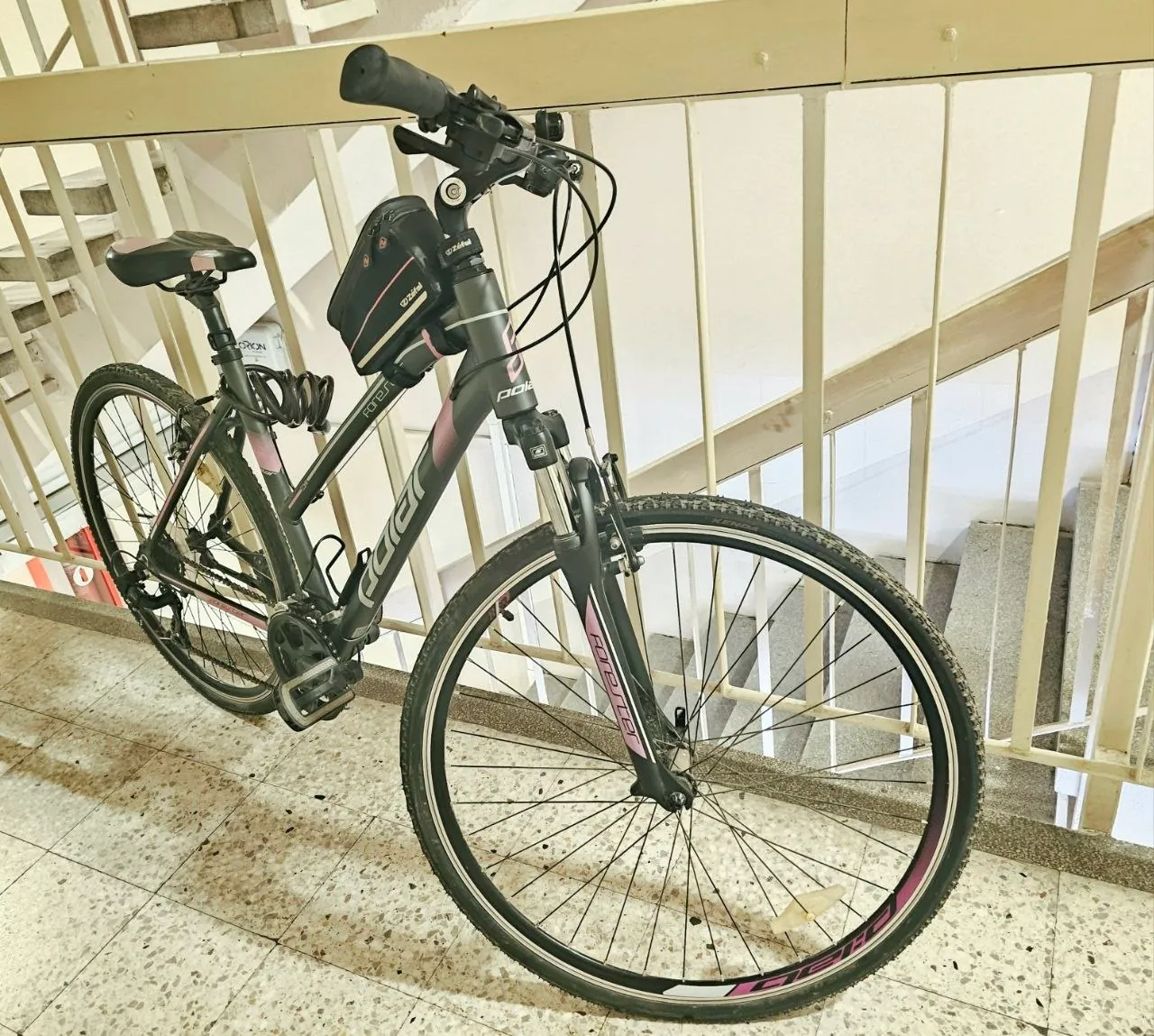 Велосипед Polar Forester 28 женский Shimano 21 скорость 1
