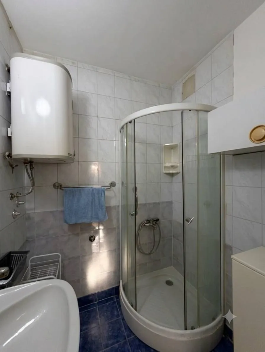 Двухкомнатная квартира Braće Jerković Вождовац 65 м² 1