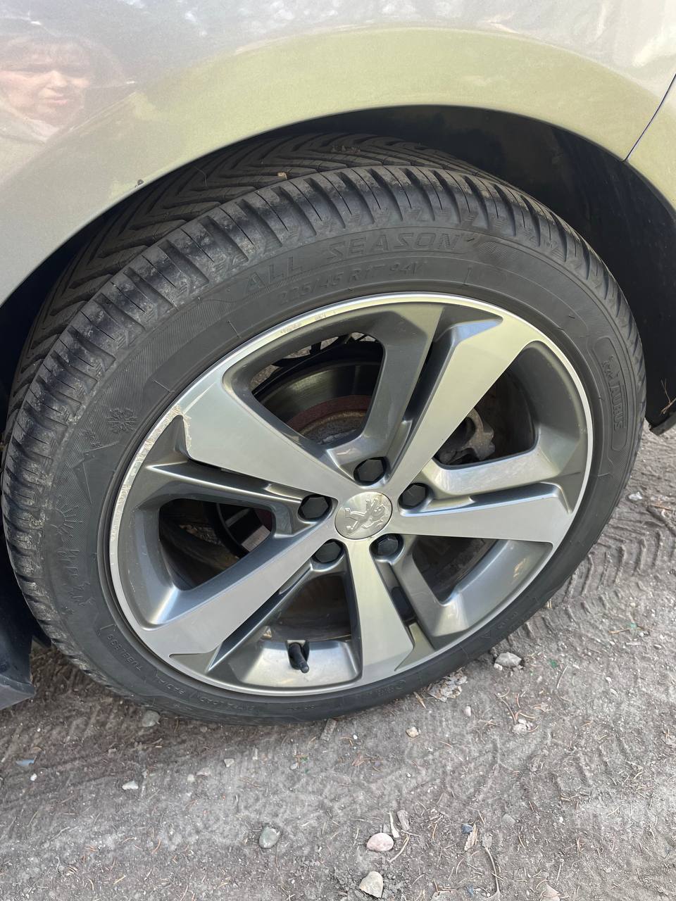 Peugeot 308 Blue HDI 2