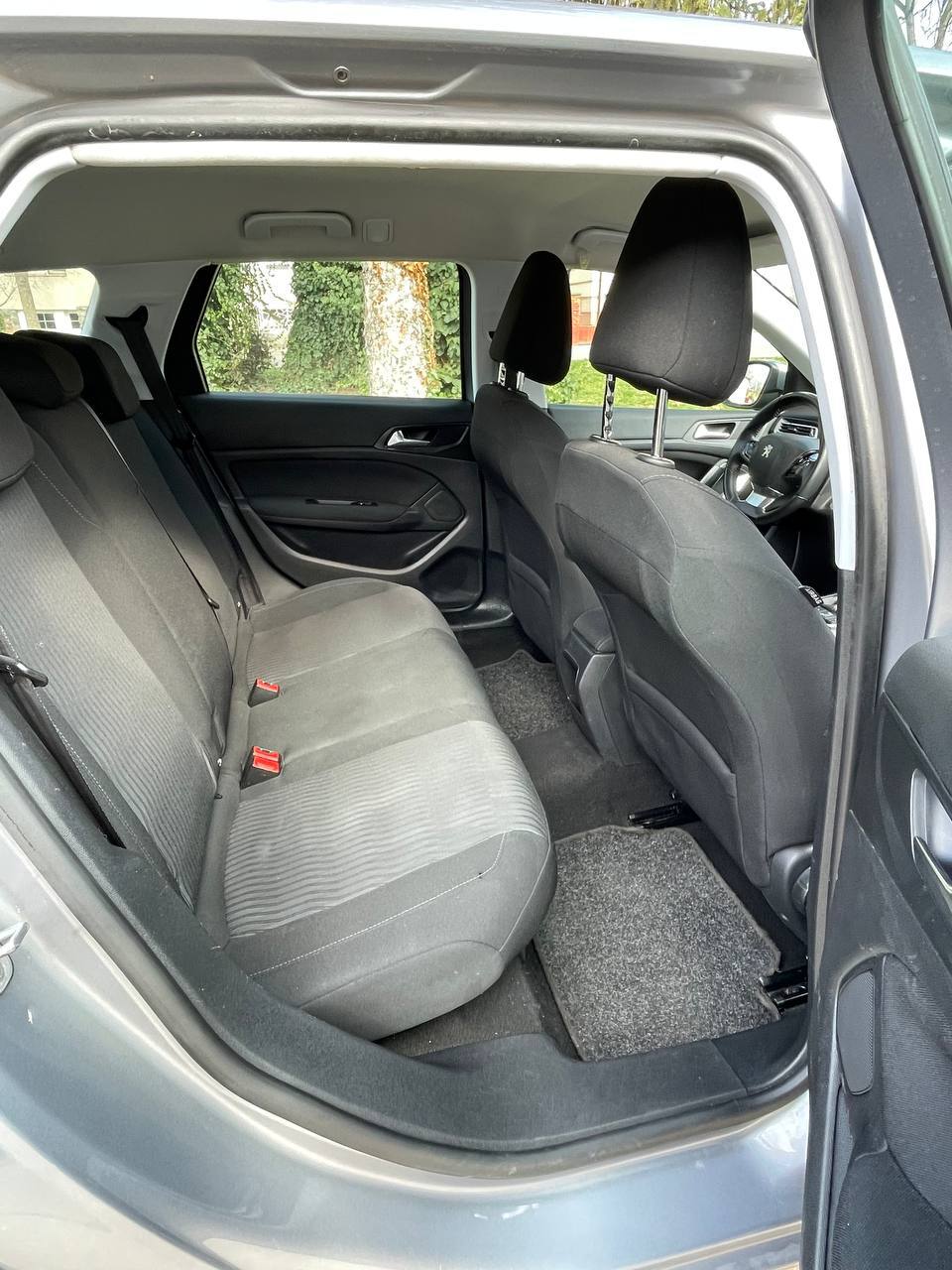 Peugeot 308 Blue HDI 5