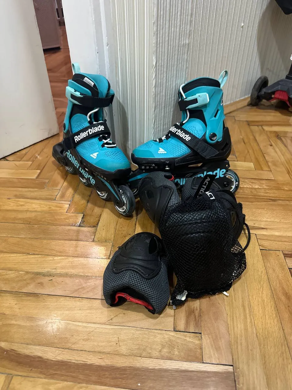 Ролики K2 EXO 80M и детские Rollerblade Microblade с защитой Белград Дорчол 5