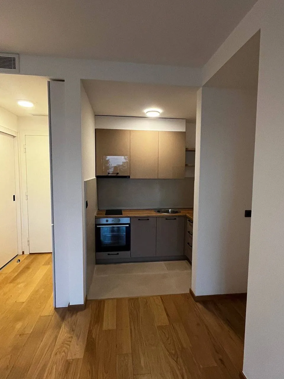 Квартира 2к Дорчол 49м2 аренда 1100 EUR 10