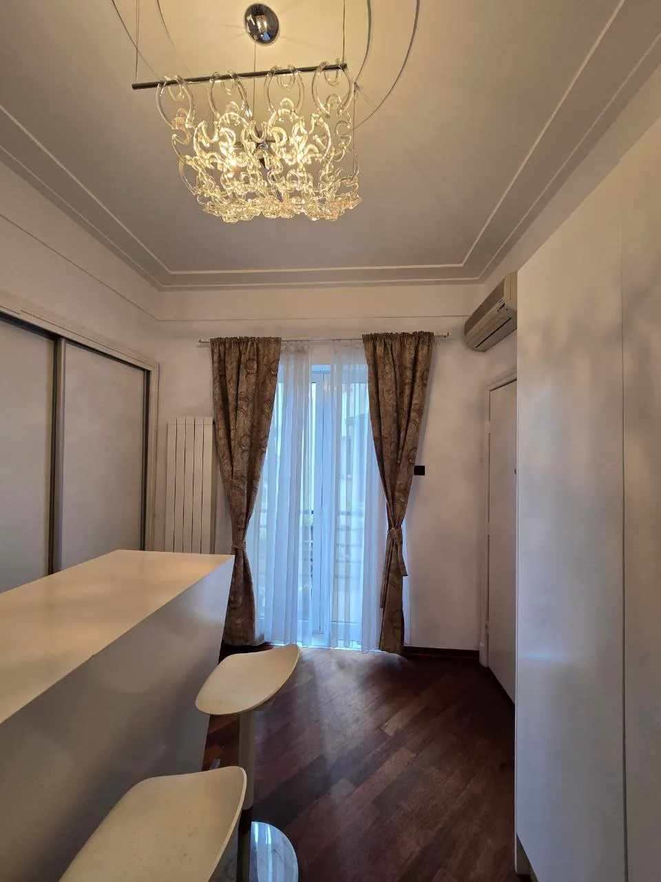 Квартира 3 комнаты Врачар Белград аренда 1350 EUR 6