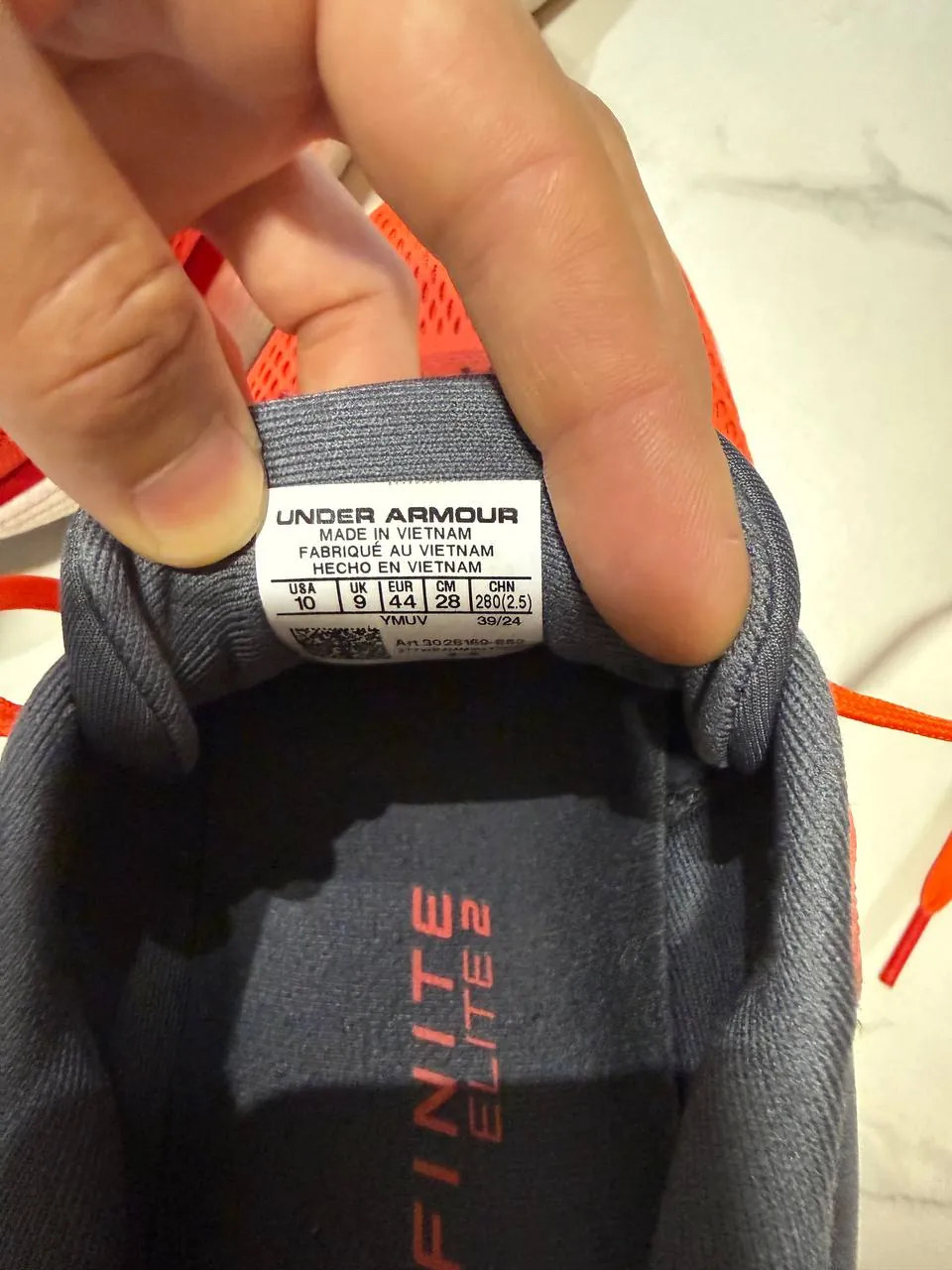 Кроссовки Under Armour и рюкзак UA 2