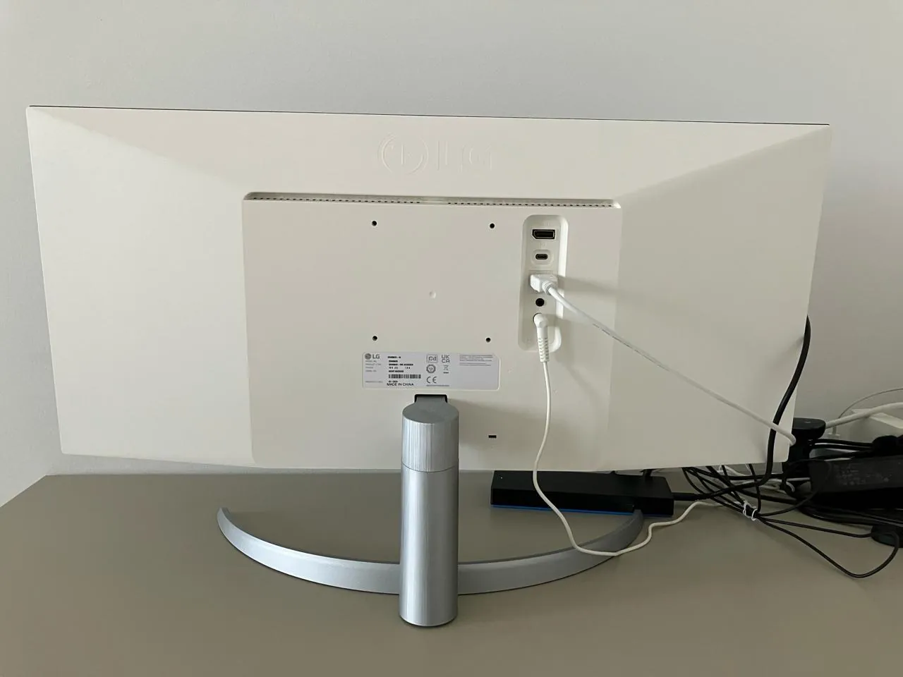 Монитор LG 29WQ600-W 29 дюймов 100Hz 4