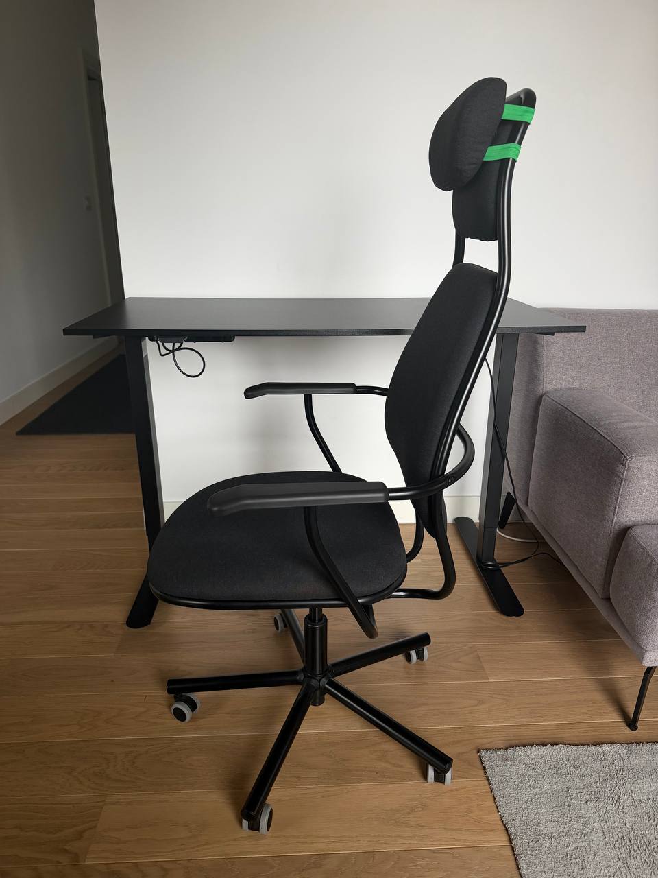 Офисный стул IKEA LÖPARBANA 2