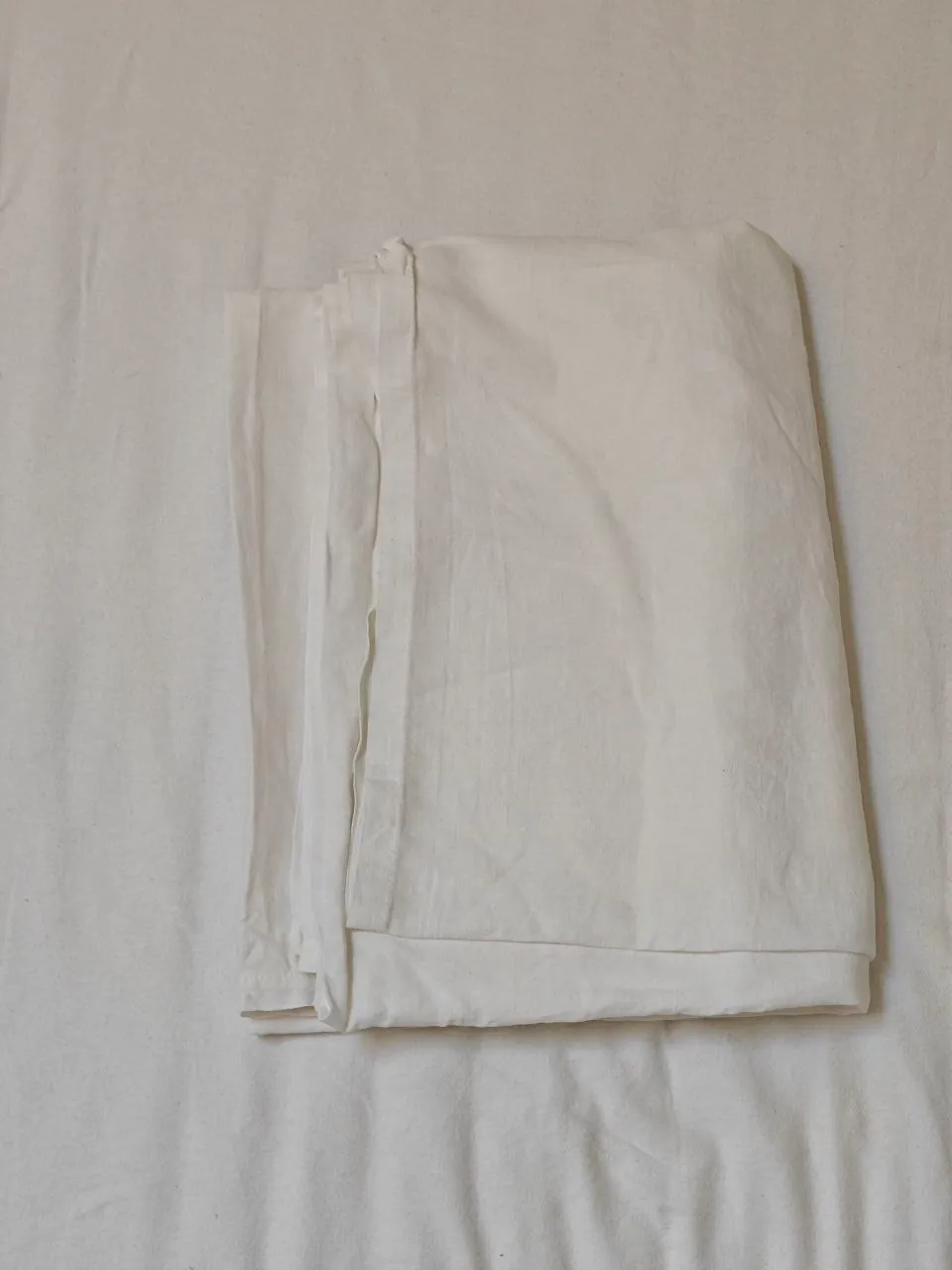Белая скатерть Zara Home 100% лён 170×250 см 2