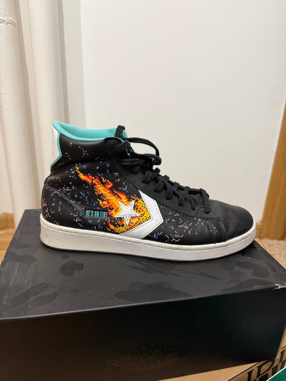 Кроссовки Converse красные 2