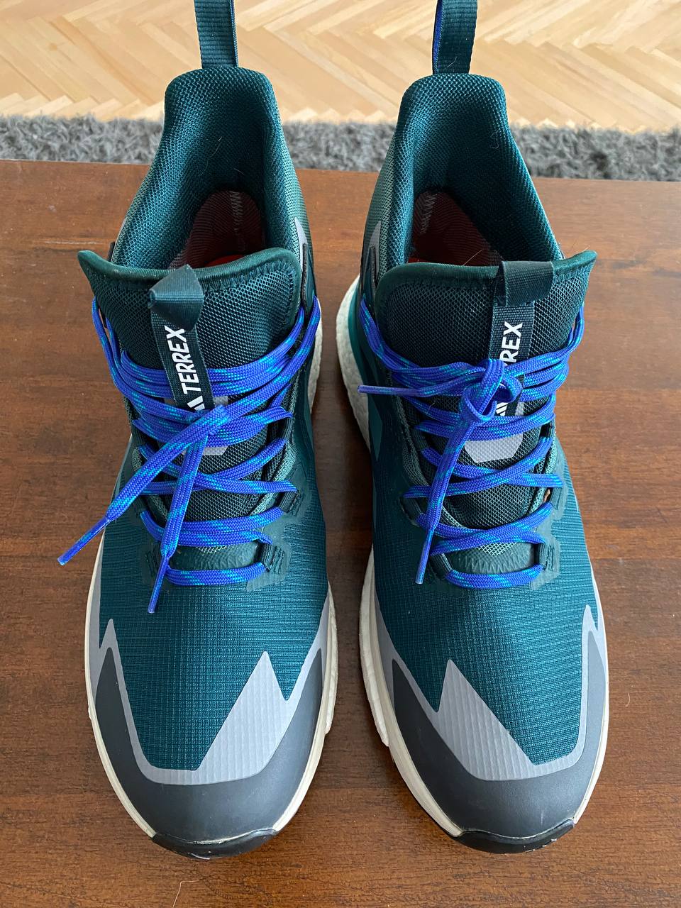 Трекинговые кроссовки 5