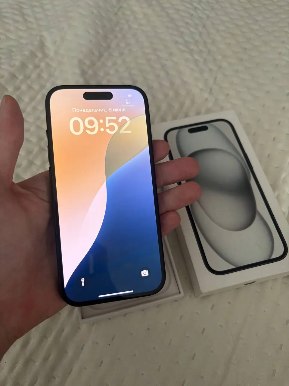 iPhone 15 Black 128GB акб 86 процентов 1