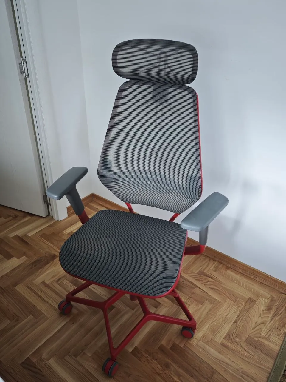 Кресло и стол IKEA Rodulf Styrspel 2