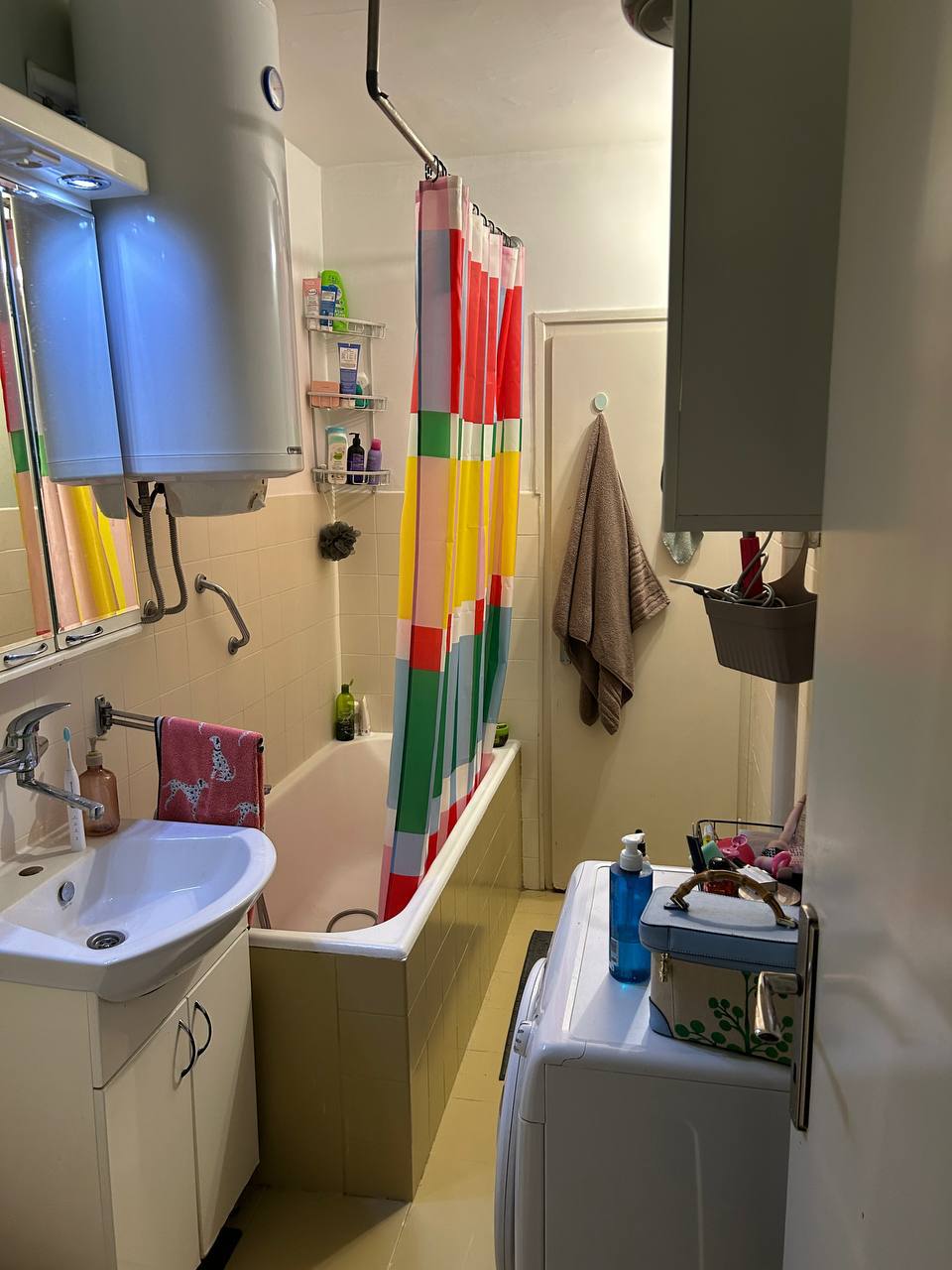 3-комнатная квартира на Дурмиторской 6