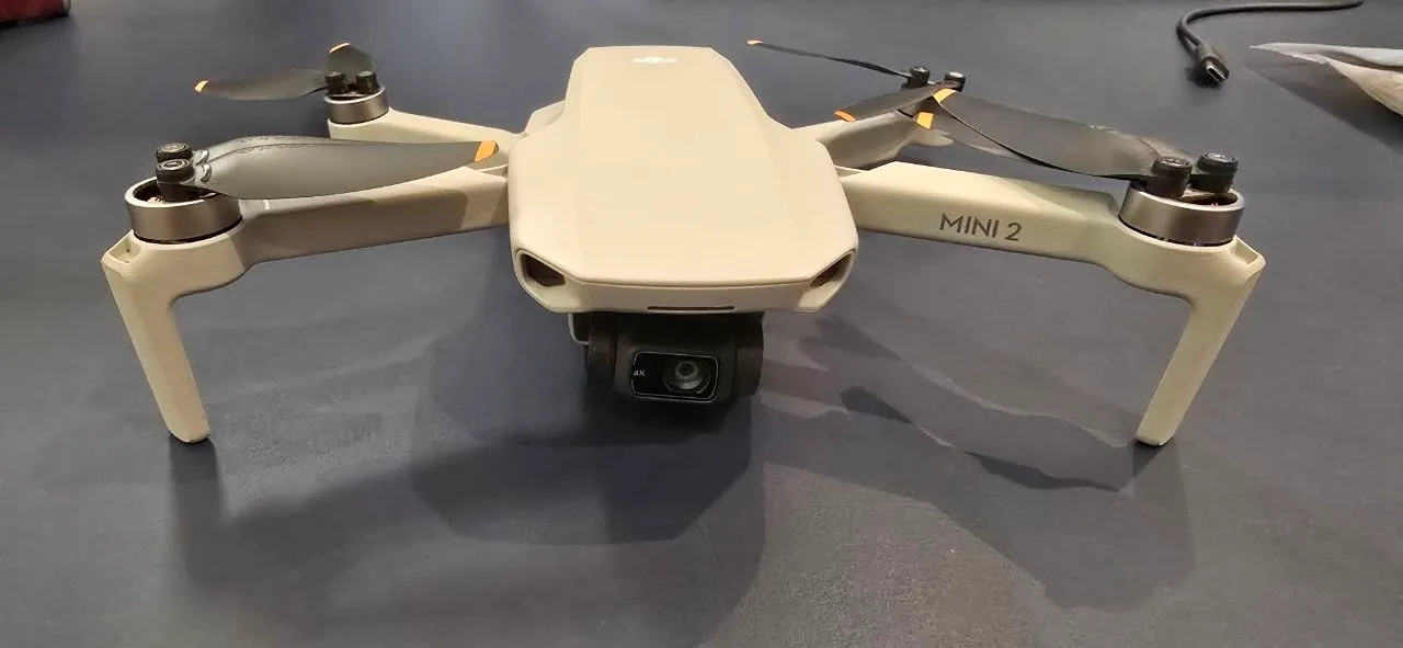 DJI Mini 2 Fly More Combo 128GB microSD и мышь Logitech MX Vertical 3