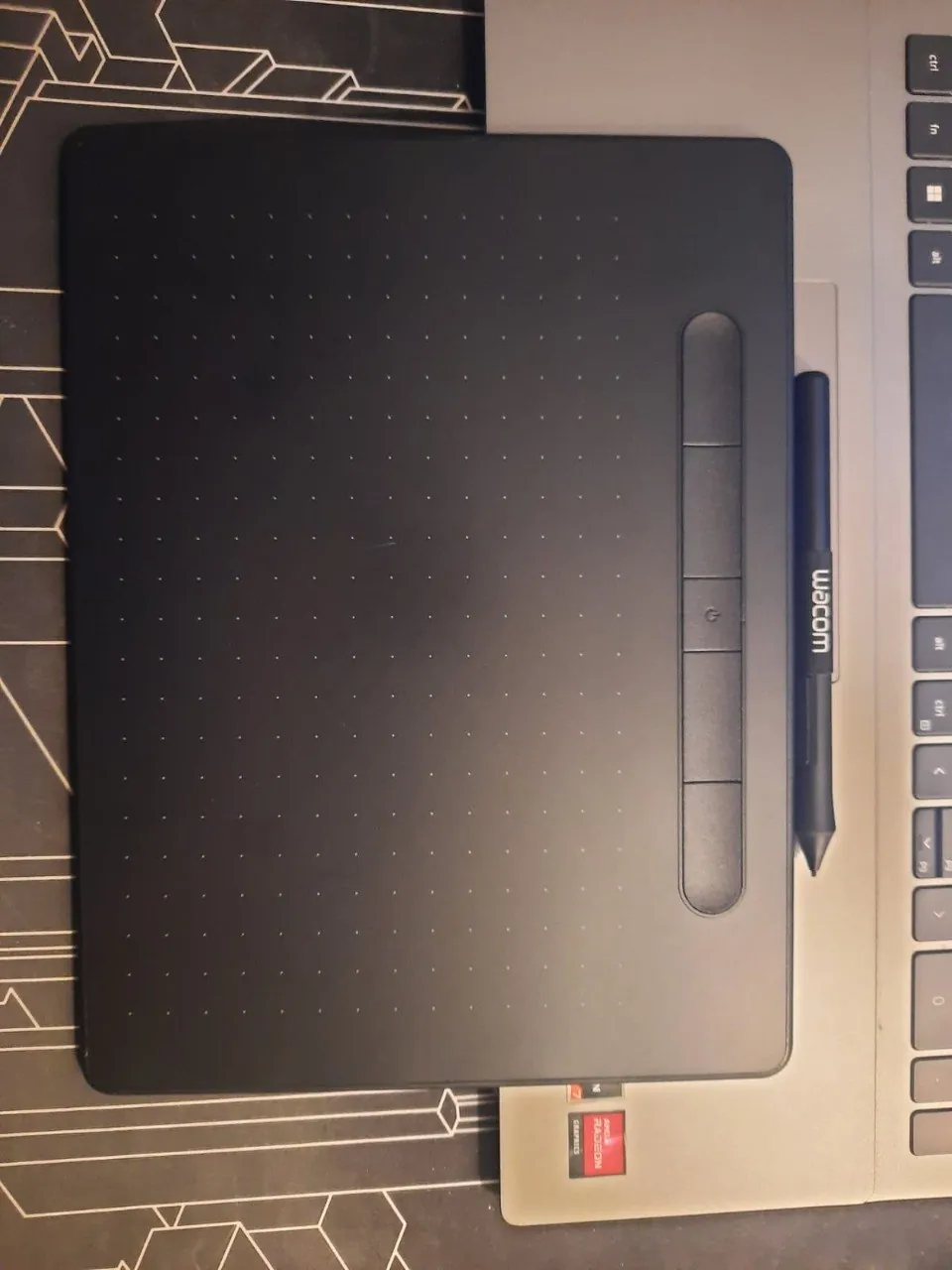 Графический планшет Wacom Intuos CTL-6100WL Bluetooth 1