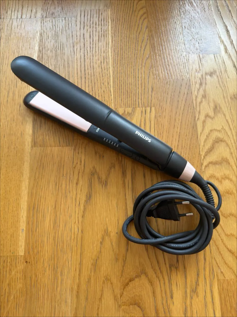 Утюжок для волос Philips BHS378 Нови-Сад 1