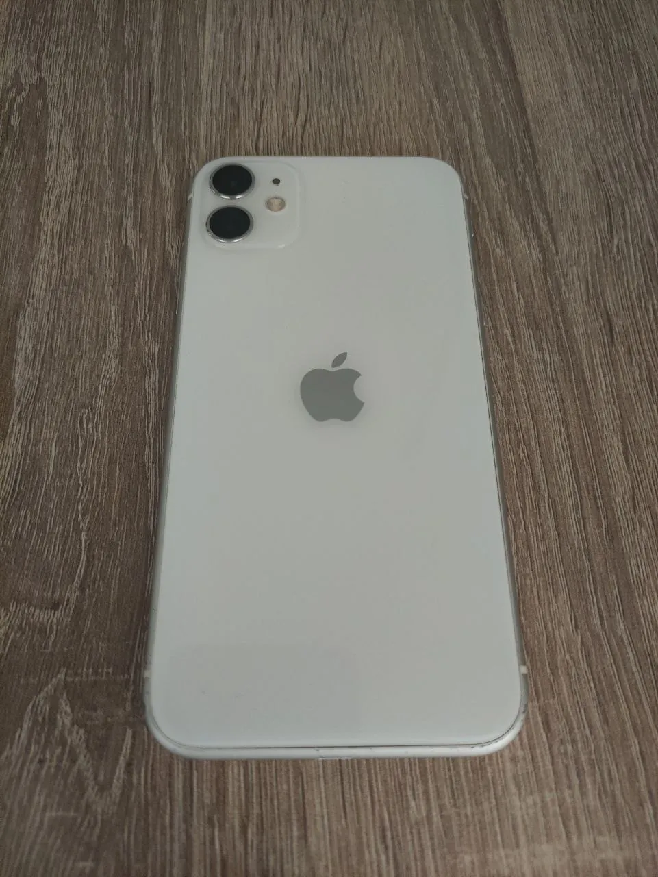 iPhone 11 64GB аккумулятор 75% 1