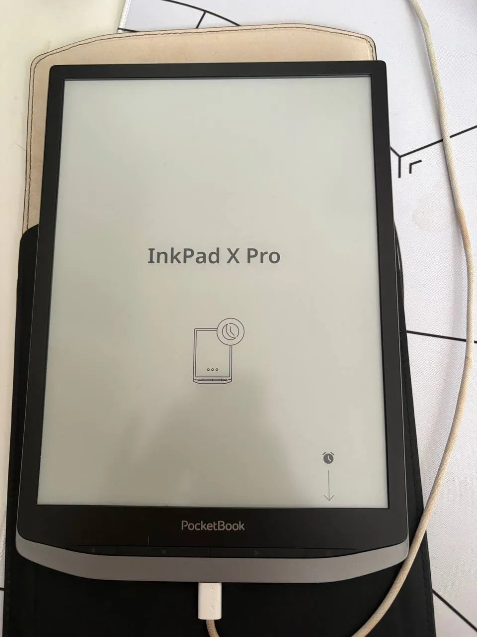 **Продаю электронную книгу PocketBook InkPad X Pro** 1