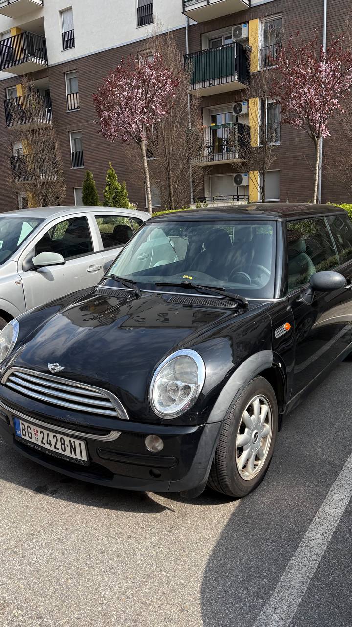Mini Cooper one 1.6 1