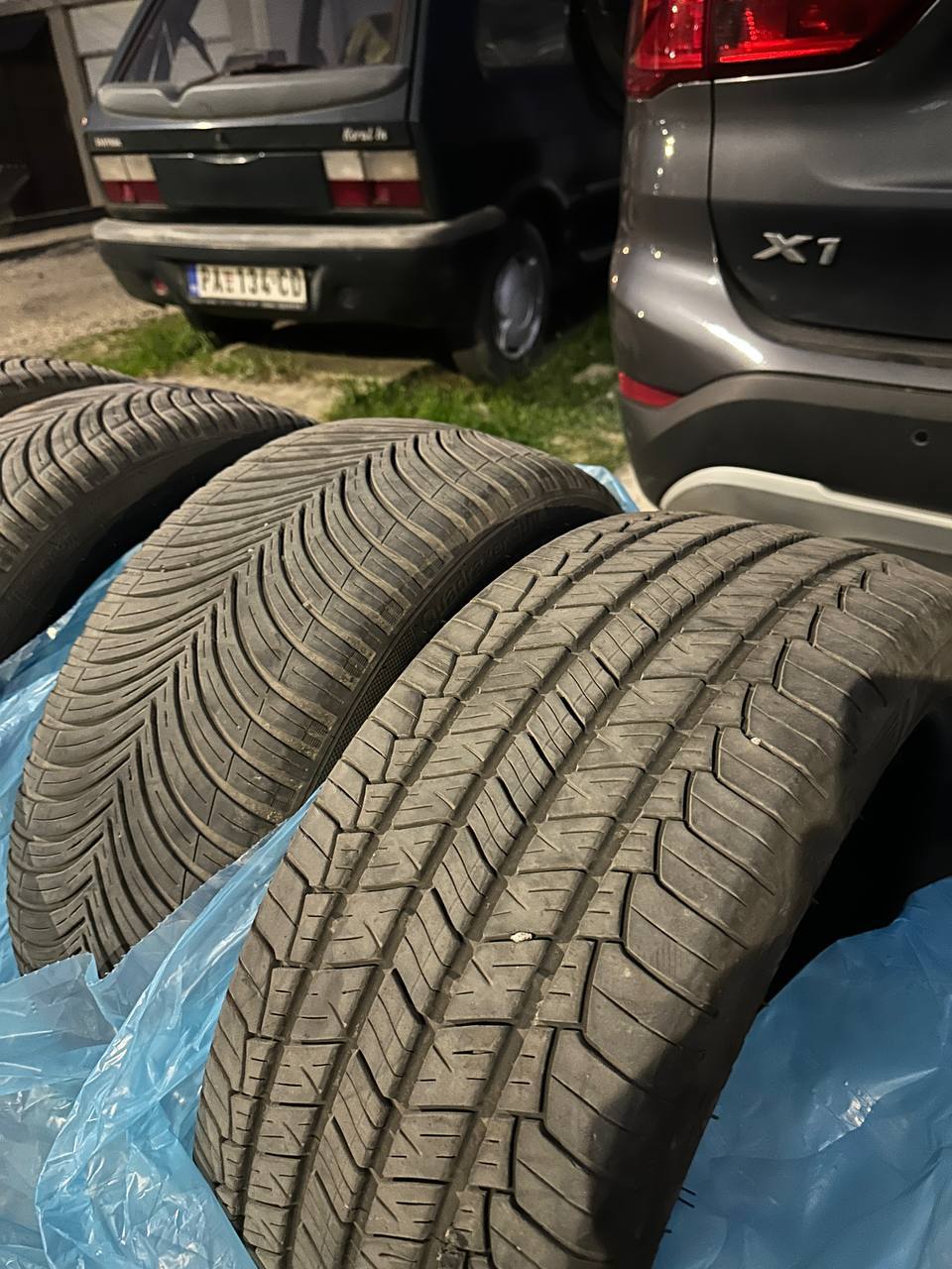 Комплект б/у резины 225/45 R19 7